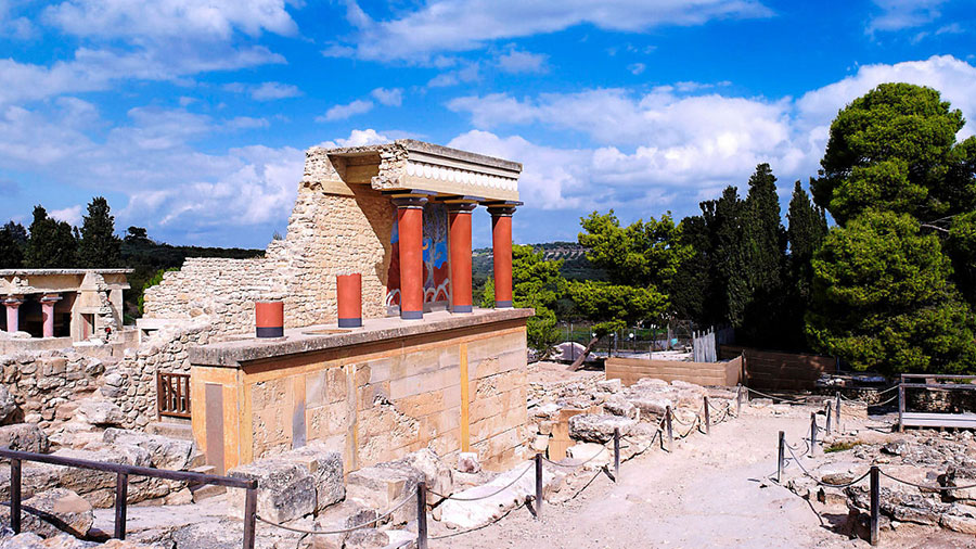 Knossos Palace - Greek Mythology